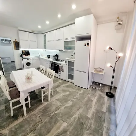 Cozy Apartment Avalon * Lviv